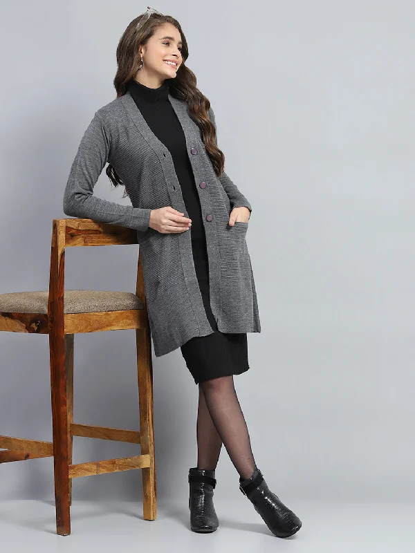 Women Grey Self Design V Neck Full Sleeve Cardigan