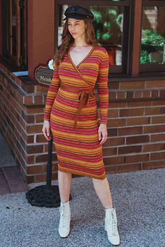 FLIRTATIOUS NATURE SWEATER MIDI DRESS