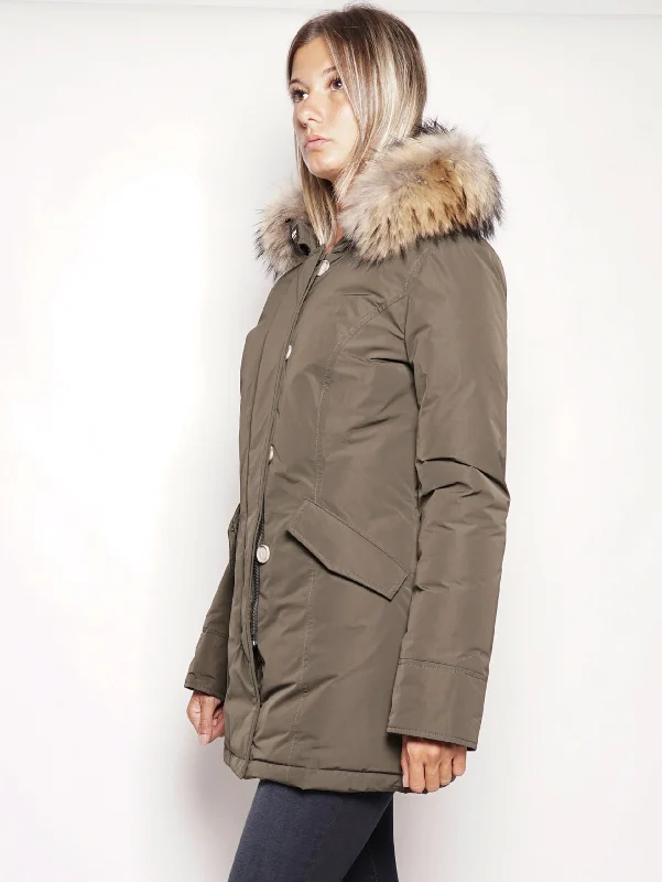 Arctic Parka in Shape Memory  Verde